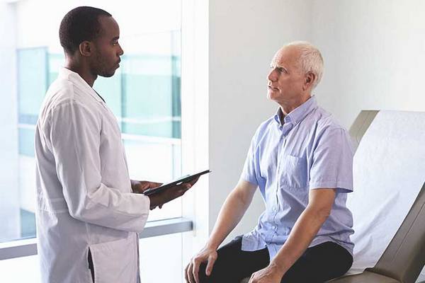 Sperma tootmine pärast 40. eluaastat. Kuidas vananemine mõjutab seemnerakkude arvu ja meeste viljakust.